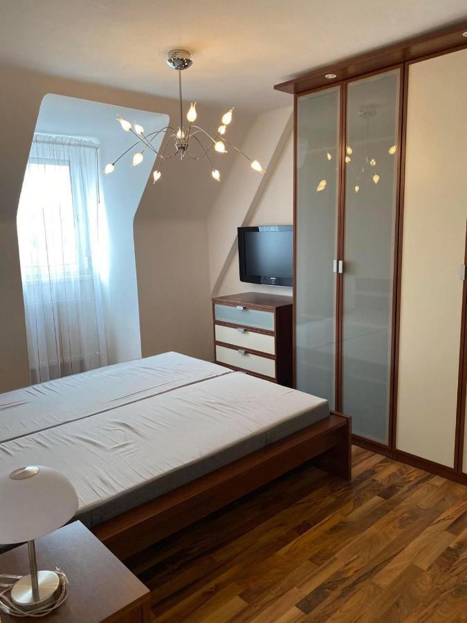Montel Park - Linz Danube River Apartment Bagian luar foto